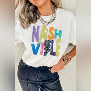 Boutique Graphic Top Sparkle